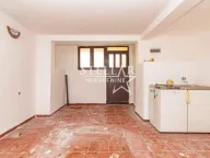 Prodaja, kuća, 85m², Tološi, Podgorica - image 10