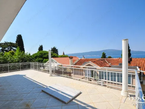 Prodaja, kuća, 220m², Tivat, Crna Gora - image 18