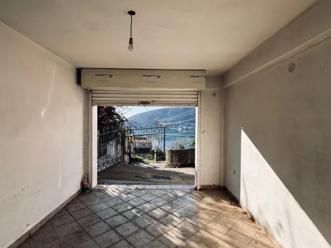 Rent, parking/garage, 16m², Topla, Herceg Novi - image 1
