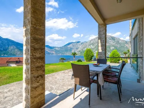 Sale, two bedroom apartment, 68m², Kostanjica, Kotor - image 5