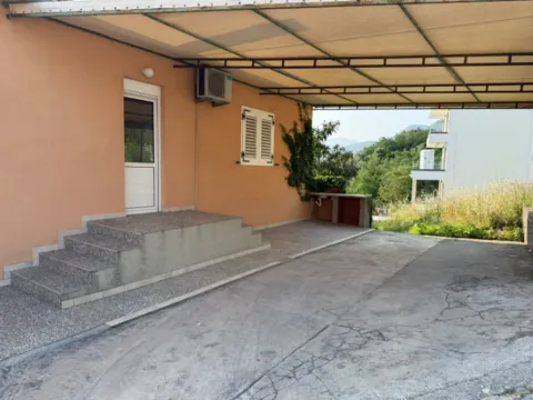 Rent, house, 120m², Marići, Tivat - image 7