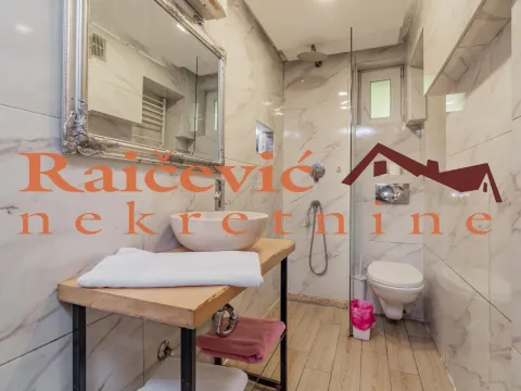 Sale, two bedroom apartment, 44m², Cvetni Trg, Vračar Sve Podlokacije - image 15