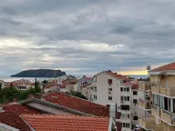 Izdavanje, dvosoban stan, 61m², Budva, Crna Gora - image 2