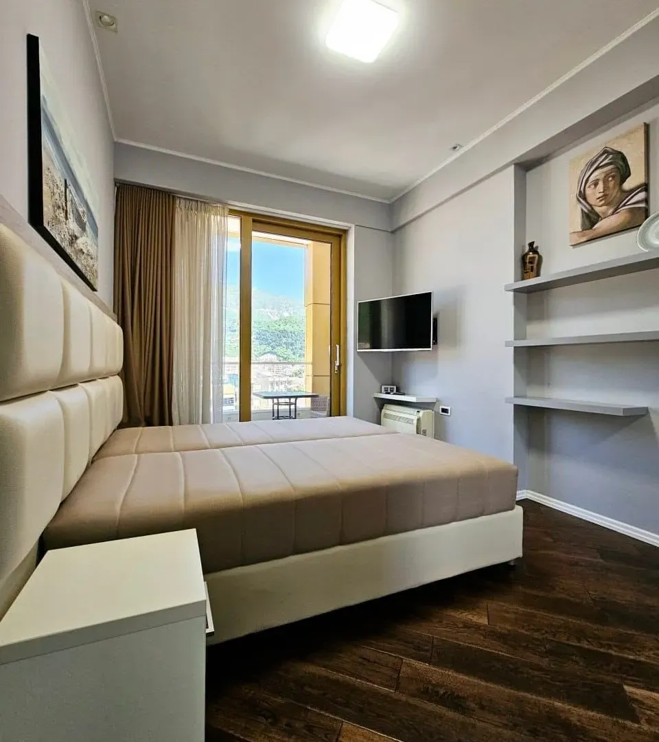 Rent, two bedroom apartment, 89m², Budva okolina, Budva