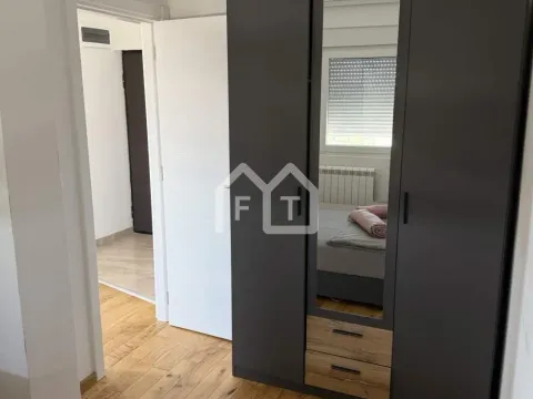 Rent, two bedroom apartment, 38m², Ledine, Beograd - image 16