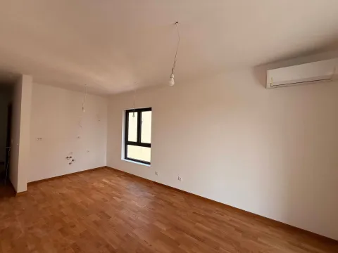 Sale, two bedroom apartment, 64m², Bečići, Budva - image 6