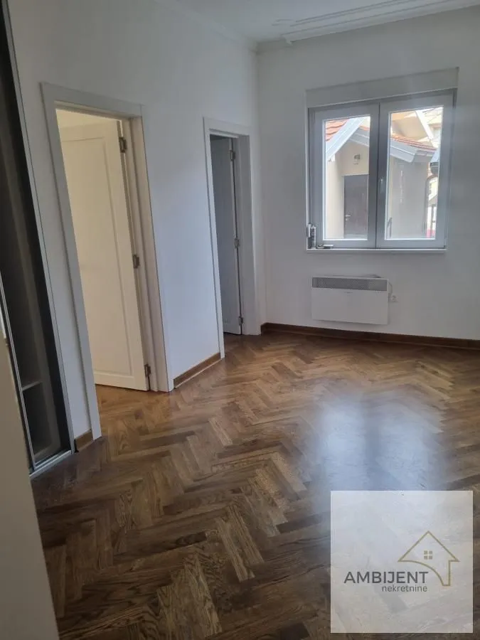 Sale, three bedroom apartment, 78m², Južni Bulevar, Vračar Sve Podlokacije