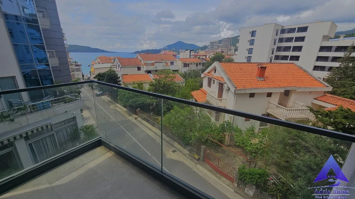 Prodaja, jednosoban stan, 49m², Rafailovići, Budva