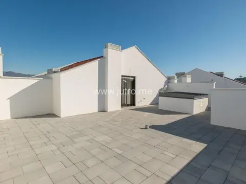 Sale, three bedroom apartment, 130m², Podgorica, Crna Gora - image 12