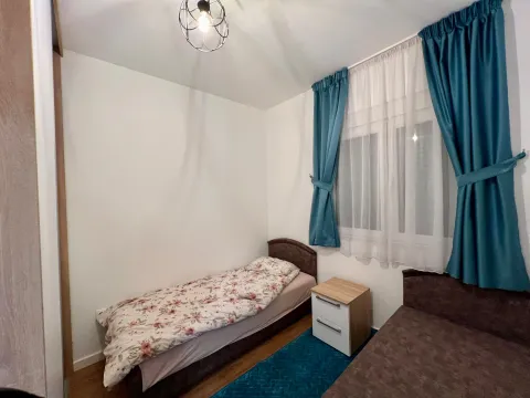 Rent, two bedroom apartment, 54m², City Kvart, Podgorica - image 7
