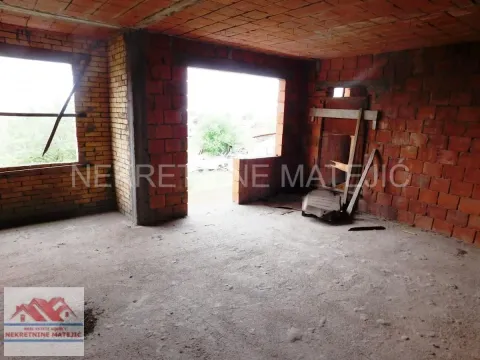 Prodaja, kuća, 250m², Maršić, Kragujevac - image 16