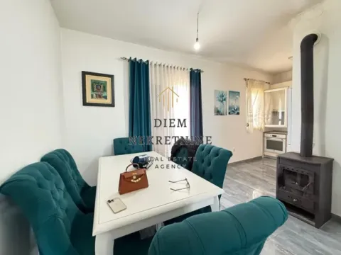 Izdavanje, kuća, 137m², Donji Kokoti, Podgorica - image 12