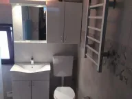 Izdavanje, trosoban stan, 75m², Autokomanda, Voždovac Sve Podlokacije - image 8