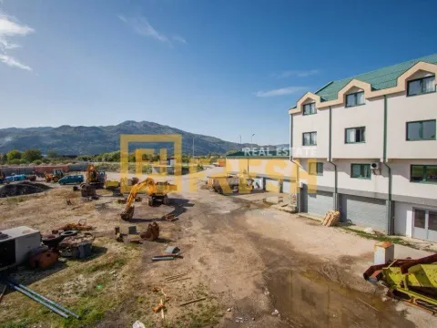 Prodaja, ugostiteljski objekat, 3300m², Nikšić, Crna Gora - image 21