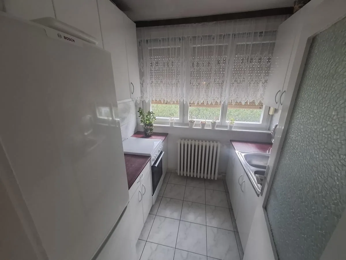 Izdavanje, dvosoban stan, 75m², Bulevar Oslobodjenja, Novi Sad Sve Podlokacije