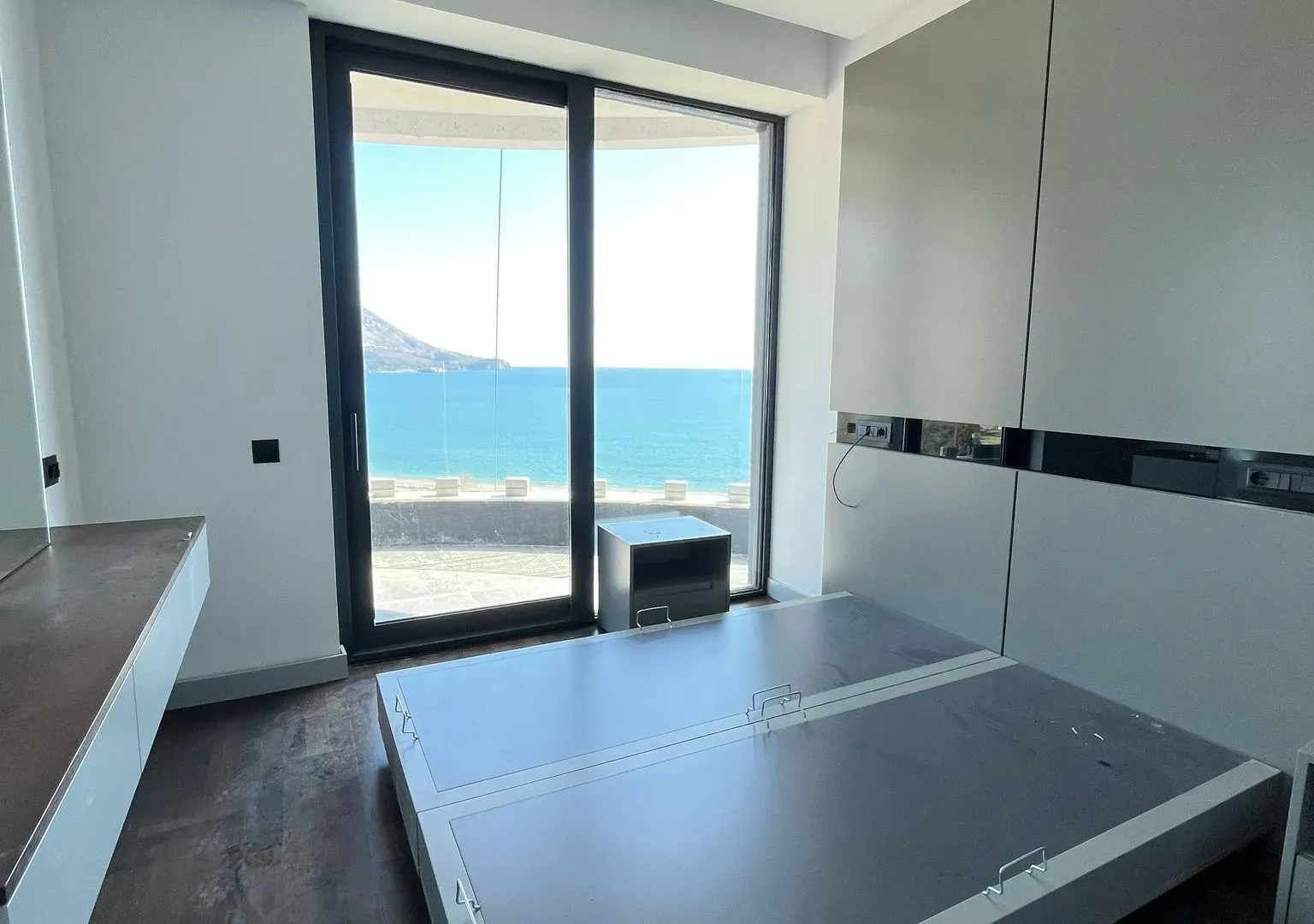 Prodaja, jednosoban stan, 78m², Bečići, Budva