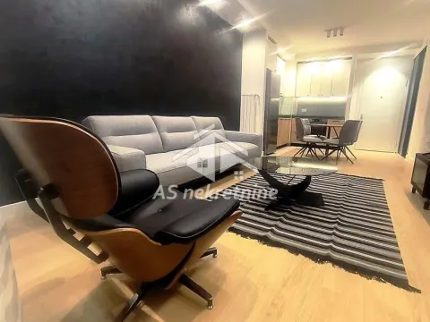 Rent, apartment, 75m², Savski Venac, Beograd - image 4