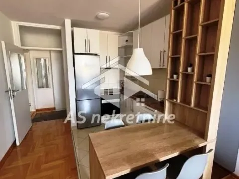 Izdavanje, dvosoban stan, 45m², Voždovac Sve Podlokacije, Beograd - image 5