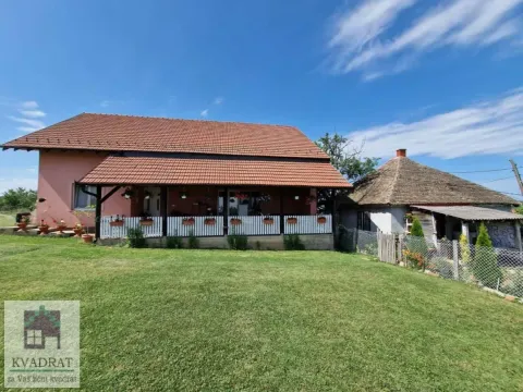 Prodaja, kuća, 300m², Kršna glava, Ub - image 1