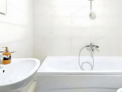 Prodaja, jednosoban stan, 51m², City Kvart, Podgorica - image 6