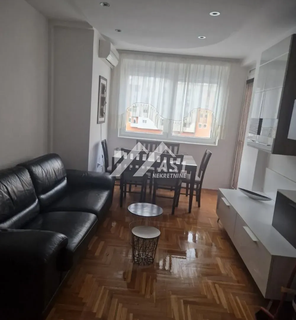 Izdavanje, dvosoban stan, 48m², Nova Detelinara, Novi Sad Sve Podlokacije