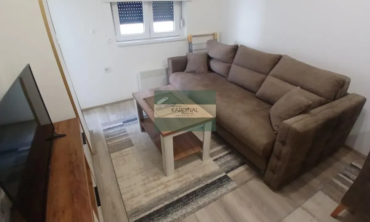 Izdavanje, jednosoban stan, 32m², Aqua park, Jagodina