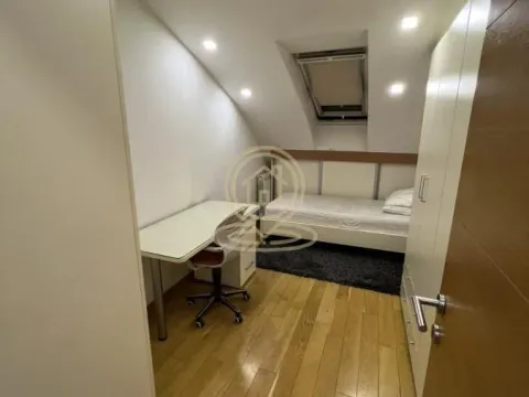 Rent, three bedroom apartment, 86m², Palilula Sve Podlokacije, Beograd - image 8