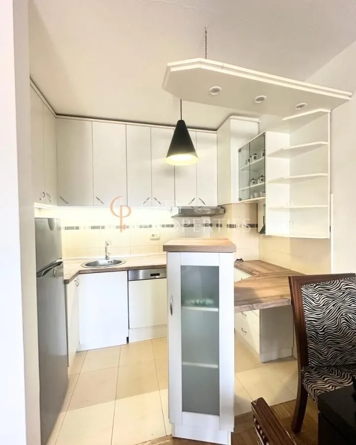 Rent, apartment, 45m², Stari Aerodrom, Podgorica