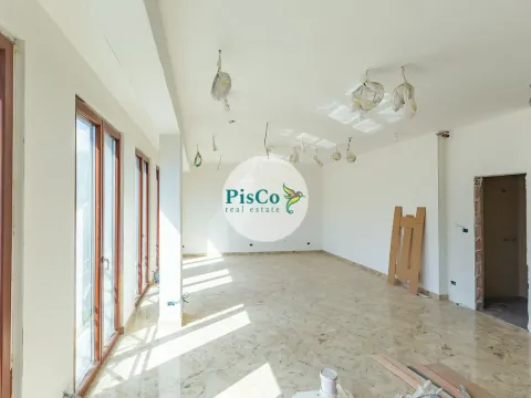 Izdavanje, poslovni prostor, 100m², Centar, Podgorica - image 8