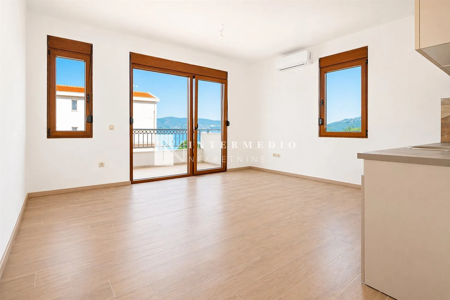 Prodaja, jednosoban stan, 45m², Kumbor, Herceg Novi