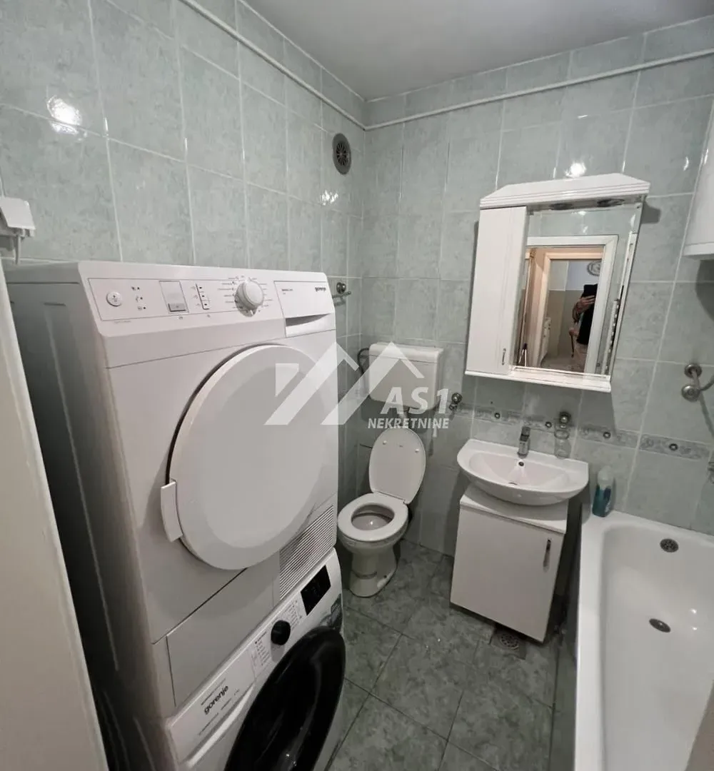 Rent, two bedroom apartment, 42m², Grbavica, Novi Sad Sve Podlokacije