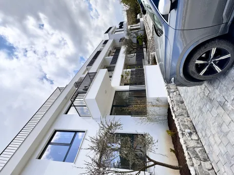 Rent, one bedroom apartment, 45m², Radanovići, Kotor - image 8