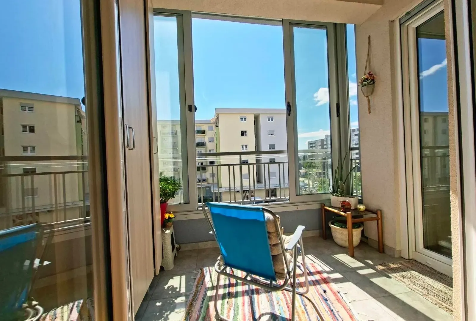 Rent, one bedroom apartment, 45m², Pobrežje, Podgorica