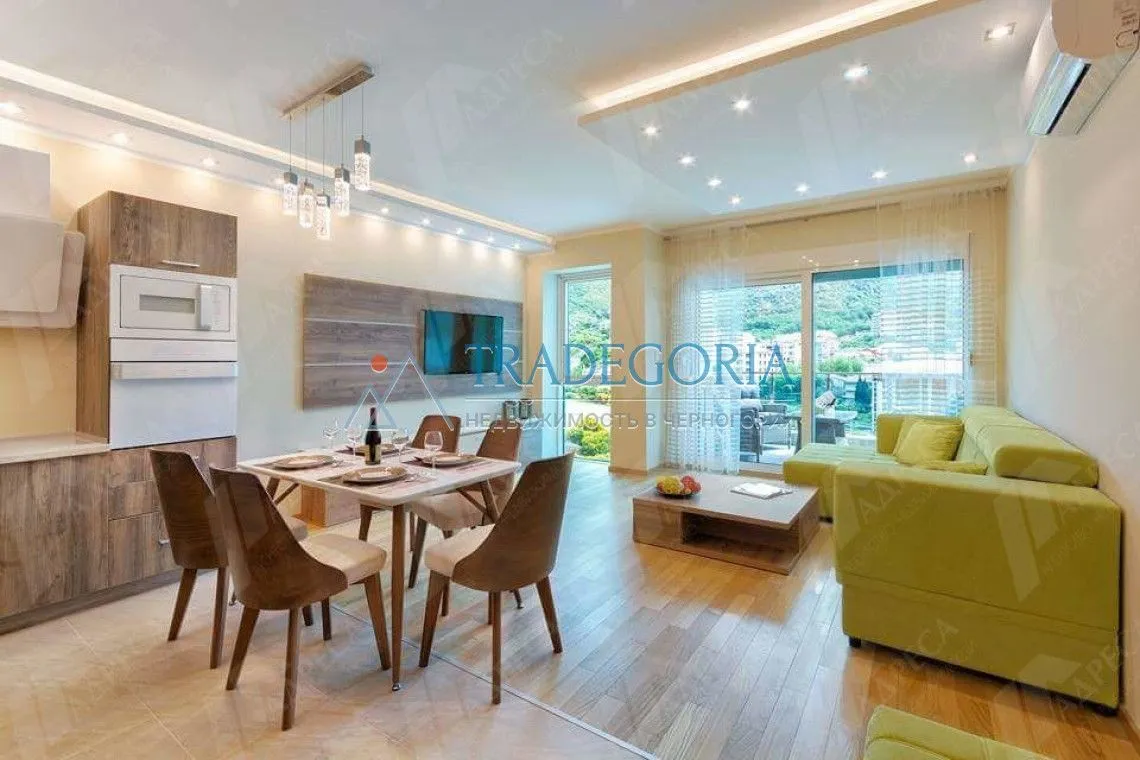 Prodaja, dvosoban stan, 63m², Bečići, Budva
