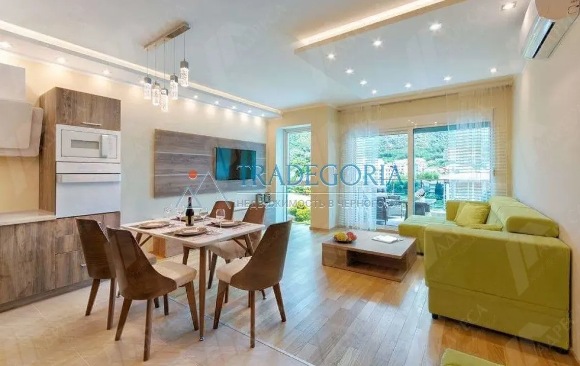 Prodaja, dvosoban stan, 63m², Bečići, Budva