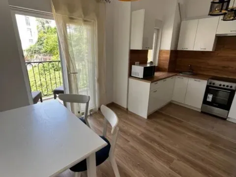 Prodaja, dvosoban stan, 55m², Bečići, Budva - image 1