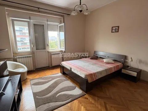 Stan in Kalenić Pijaca