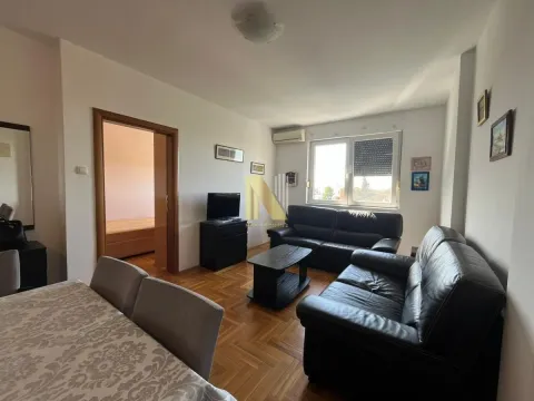 Izdavanje, dvosoban stan, 39m², Bulevar Evrope, Novi Sad Sve Podlokacije - image 2