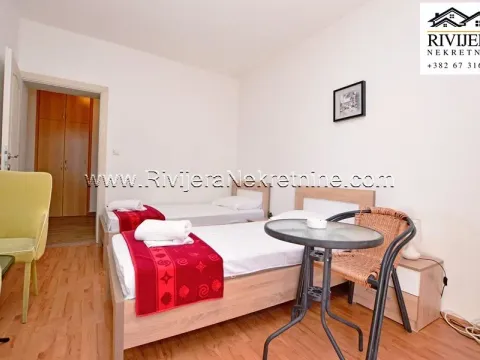 Prodaja, kuća, 201m², Centar, Herceg Novi - image 9