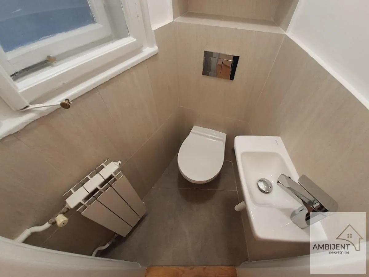 Rent, office space, 83m², Vračar Hram, Vračar Sve Podlokacije