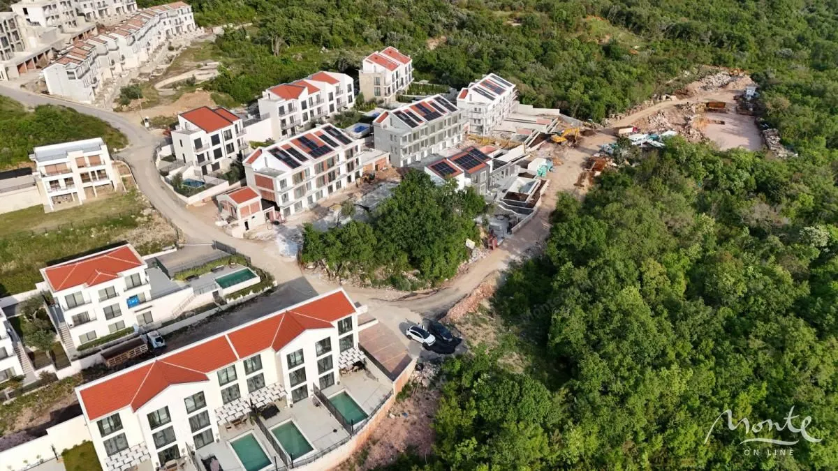 Prodaja, plac, 957m², Reževići, Budva