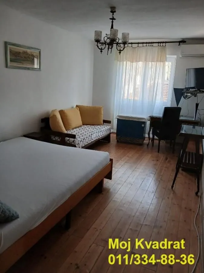 Izdavanje, dvosoban stan, 55m², Zeleni Venac, Beograd