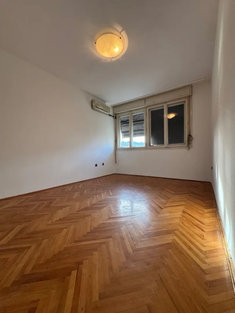 Rent, office space, 86m², Gintaš, Podgorica