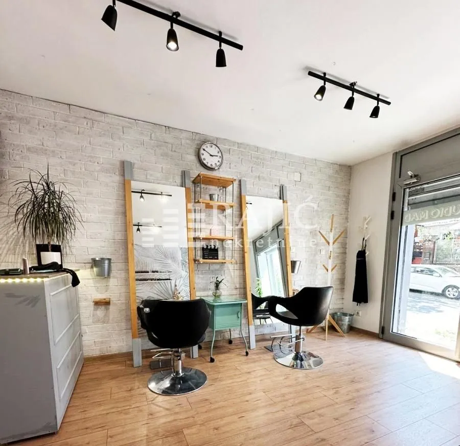 Rent, office space, 40m², Skadarlija, Beograd