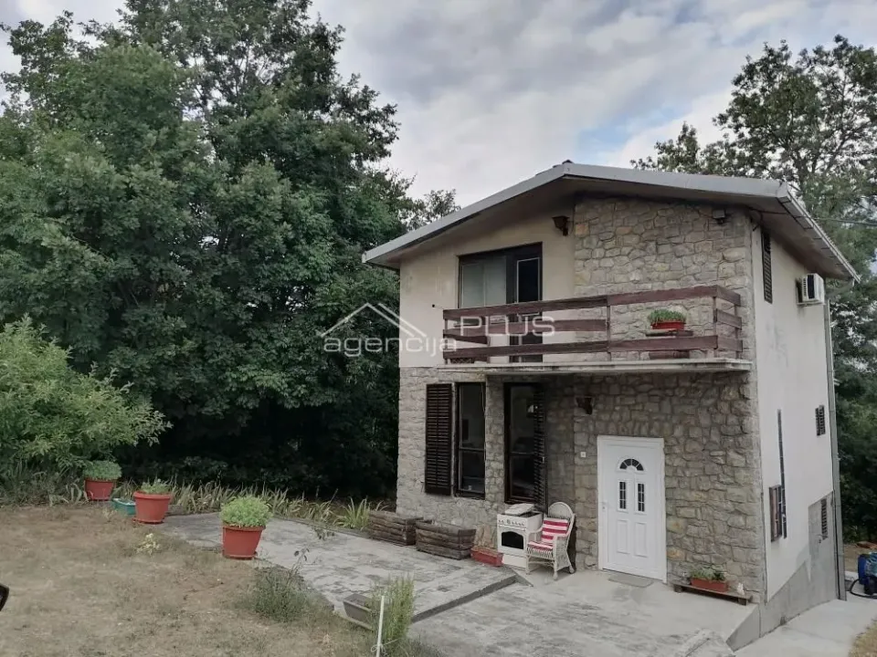 Prodaja, kuća, 120m², Sopot, Beograd