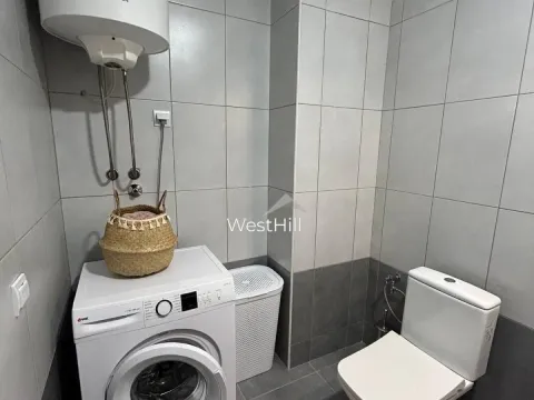 Sale, two bedroom apartment, 85m², Petrovac, Budva - image 3