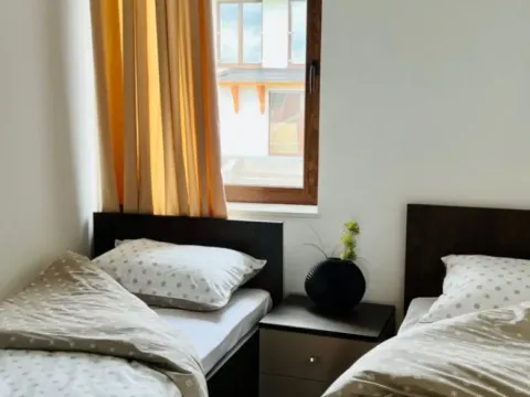 Izdavanje, dvosoban stan, 49m², Potoci, Zlatibor - image 7