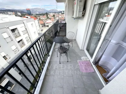 Rent, one bedroom apartment, 49m², Stara Varoš, Podgorica - image 10