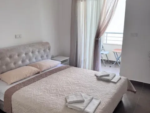 Rent, one bedroom apartment, 63m², Bečići, Budva - image 8