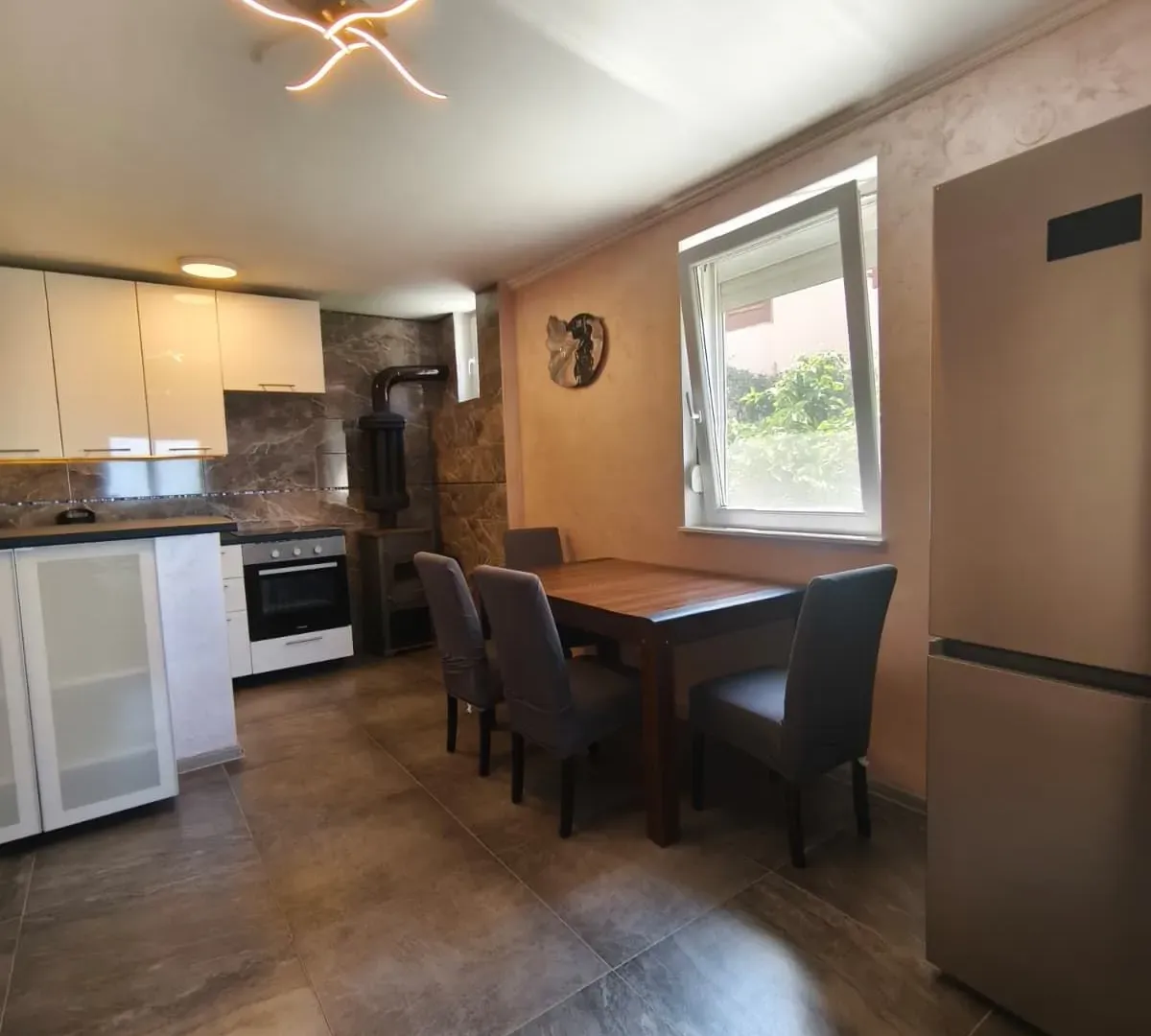 Sale, house, 170m², Bjeliši, Bar